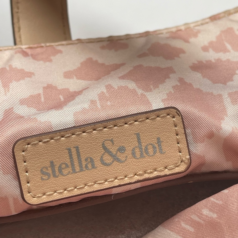 Stella & dot Tote Bag - Picture 5 of 10